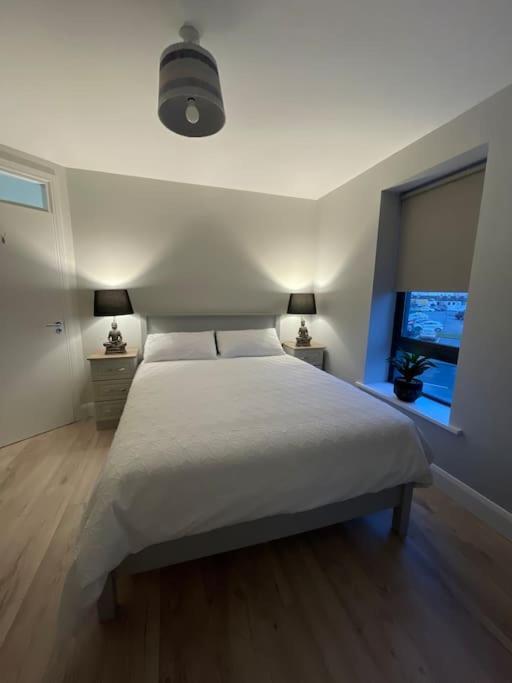 Entire Apartment , Centre Carrick on Shannon 外观 照片